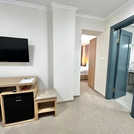 Tempo Boutique 3*